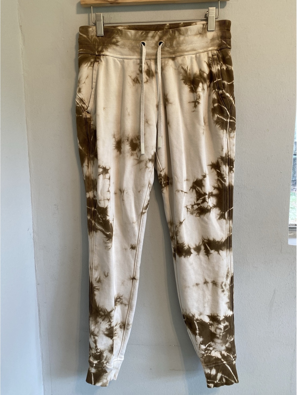 Lululemon Warm Down Earth Dye Cotton Tie-Dye Joggers Size 6